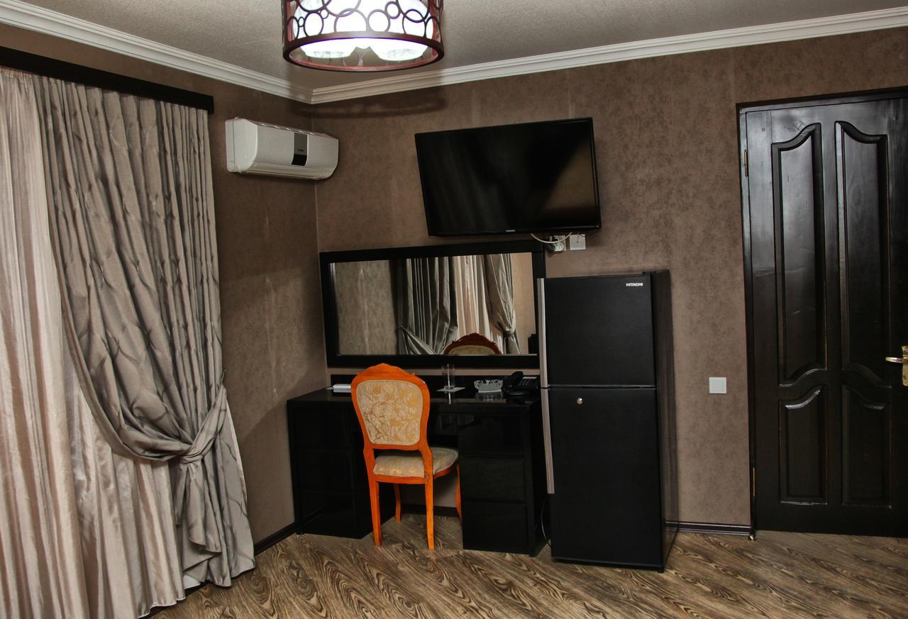 Hotel Obola Samtredia Εξωτερικό φωτογραφία