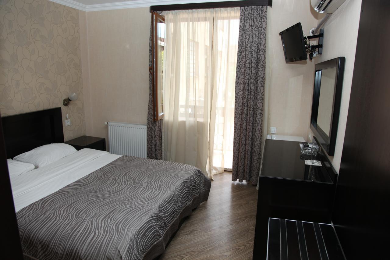 Hotel Obola Samtredia Εξωτερικό φωτογραφία
